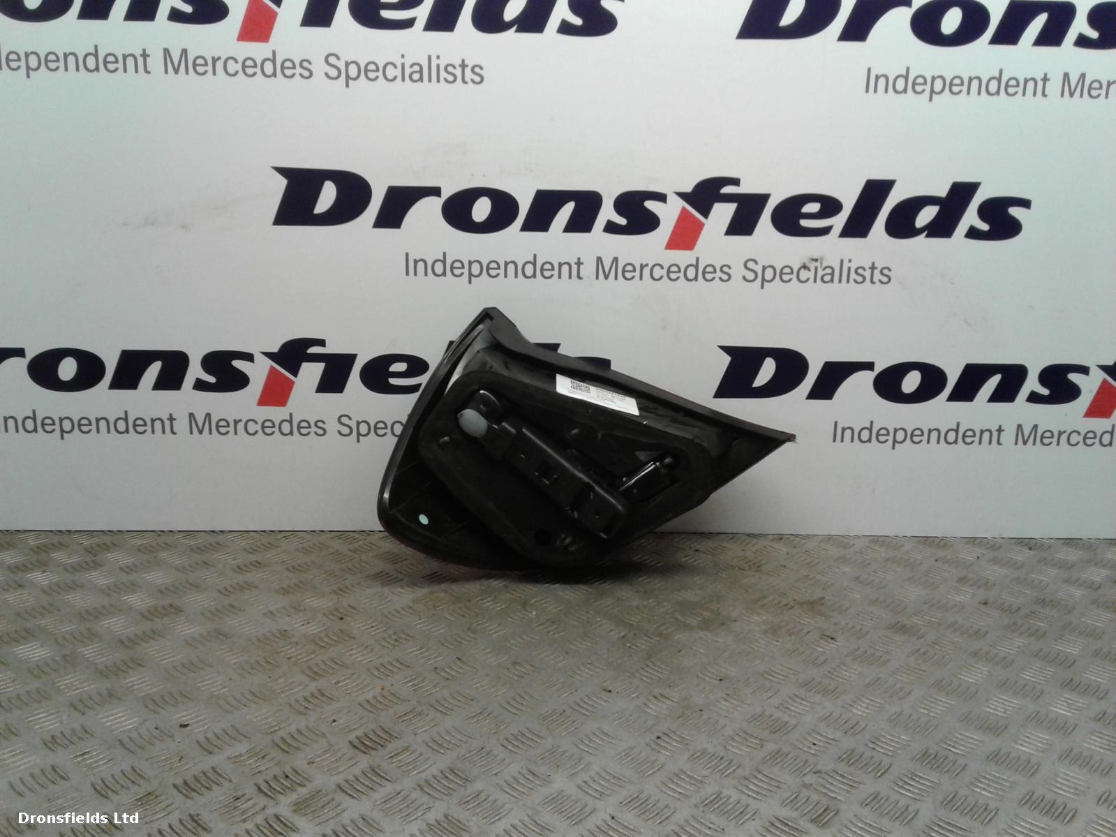 View Auto part R Taillight Mercedes C Class 2003