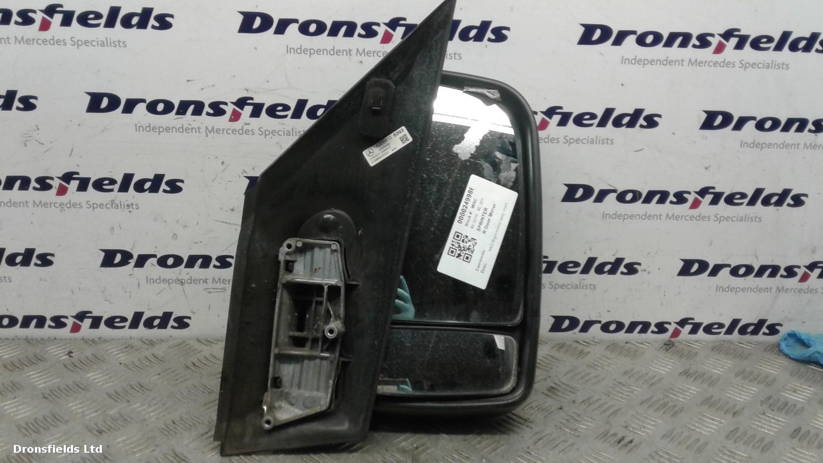 View Auto part R Door Mirror Mercedes Sprinter 2010