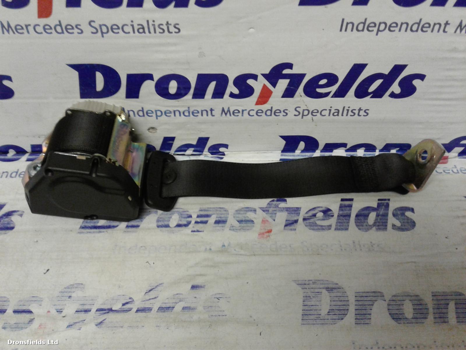 View Auto part Seat Belt Mercedes C Class 2004