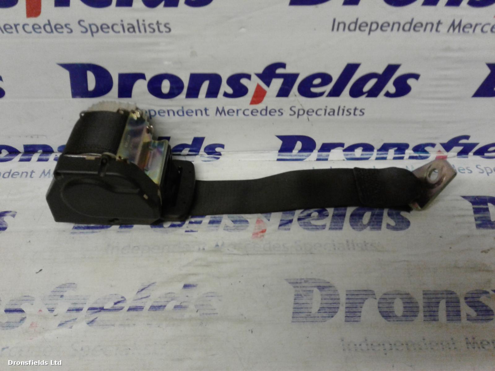 View Auto part Seat Belt Mercedes C Class 2004