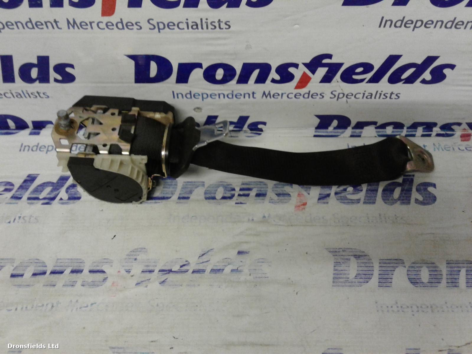 View Auto part Seat Belt Mercedes C Class 2004