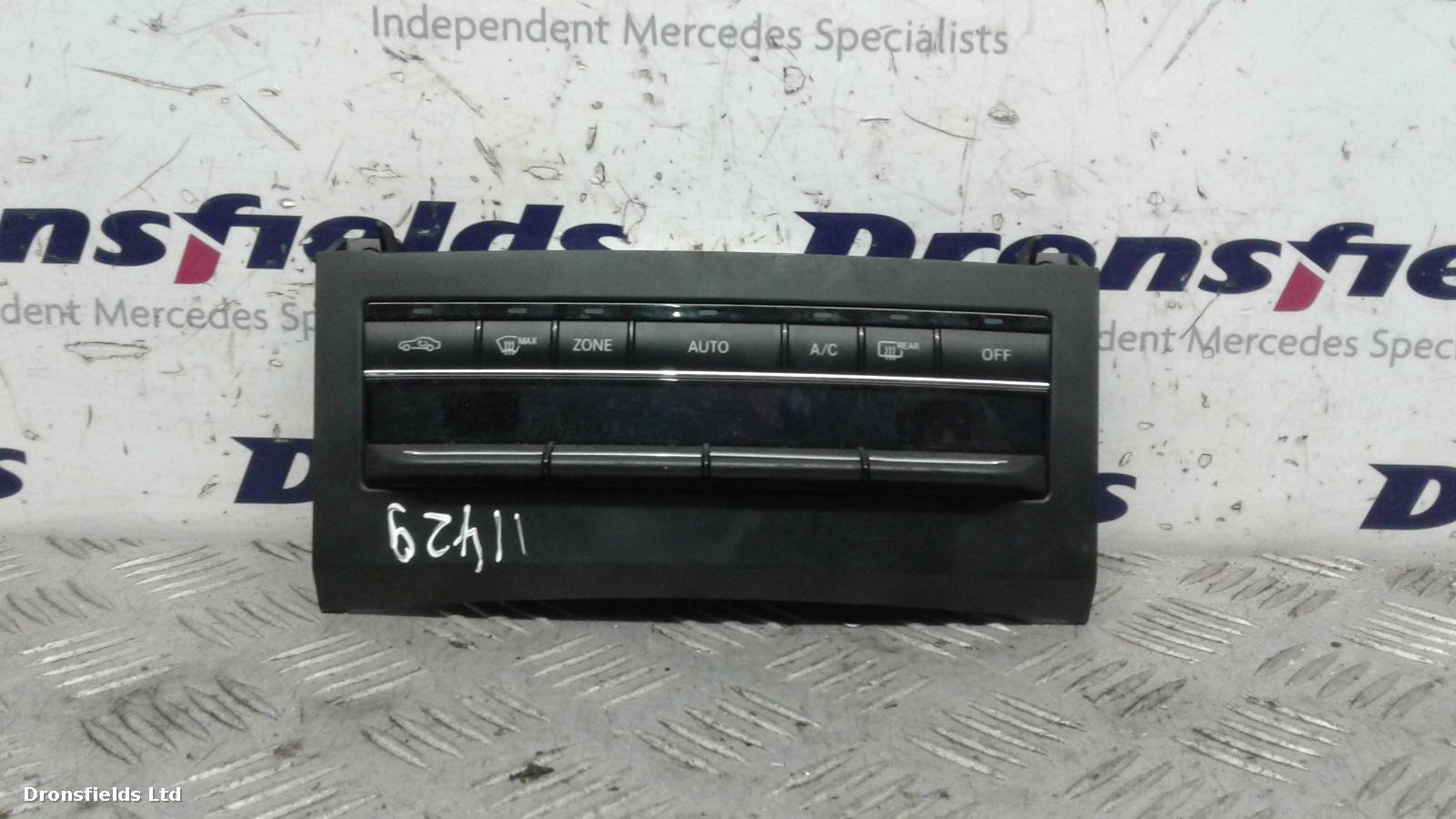 View Auto part Heater/AC Controller Mercedes E Class 2012