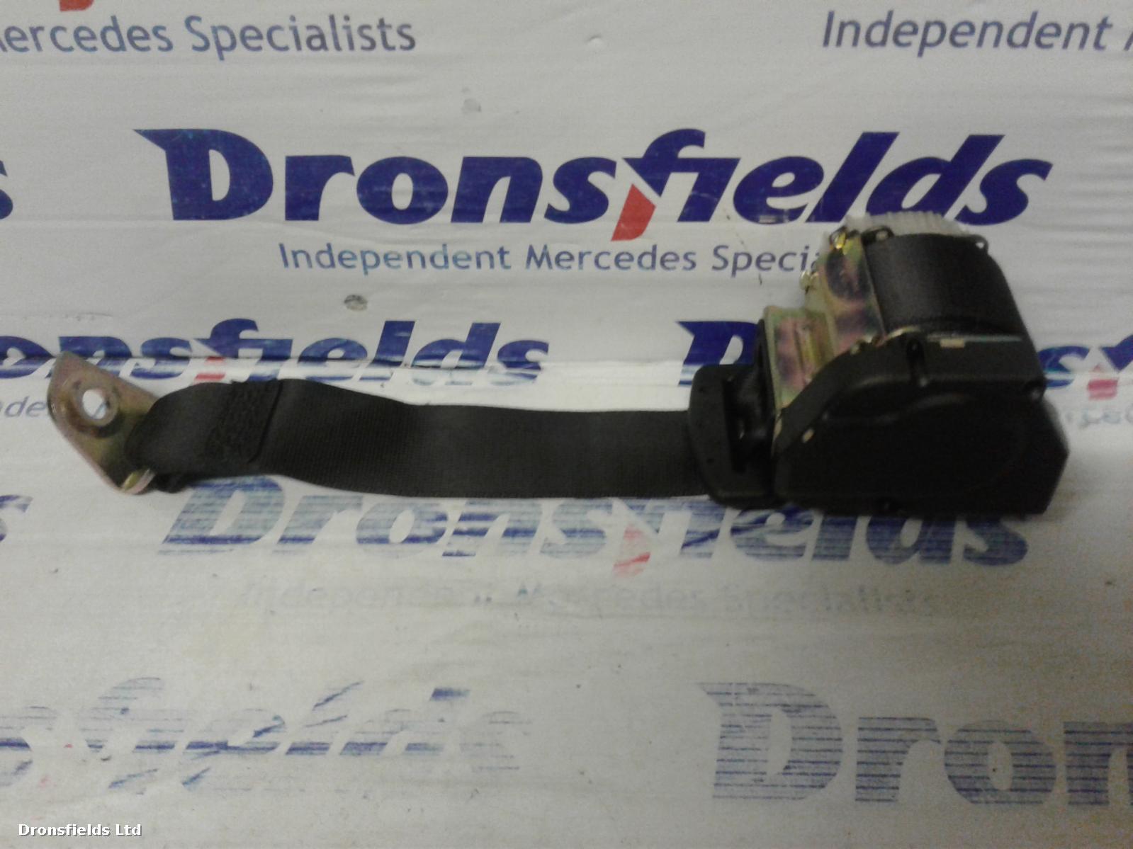 View Auto part Seat Belt Mercedes C Class 2004