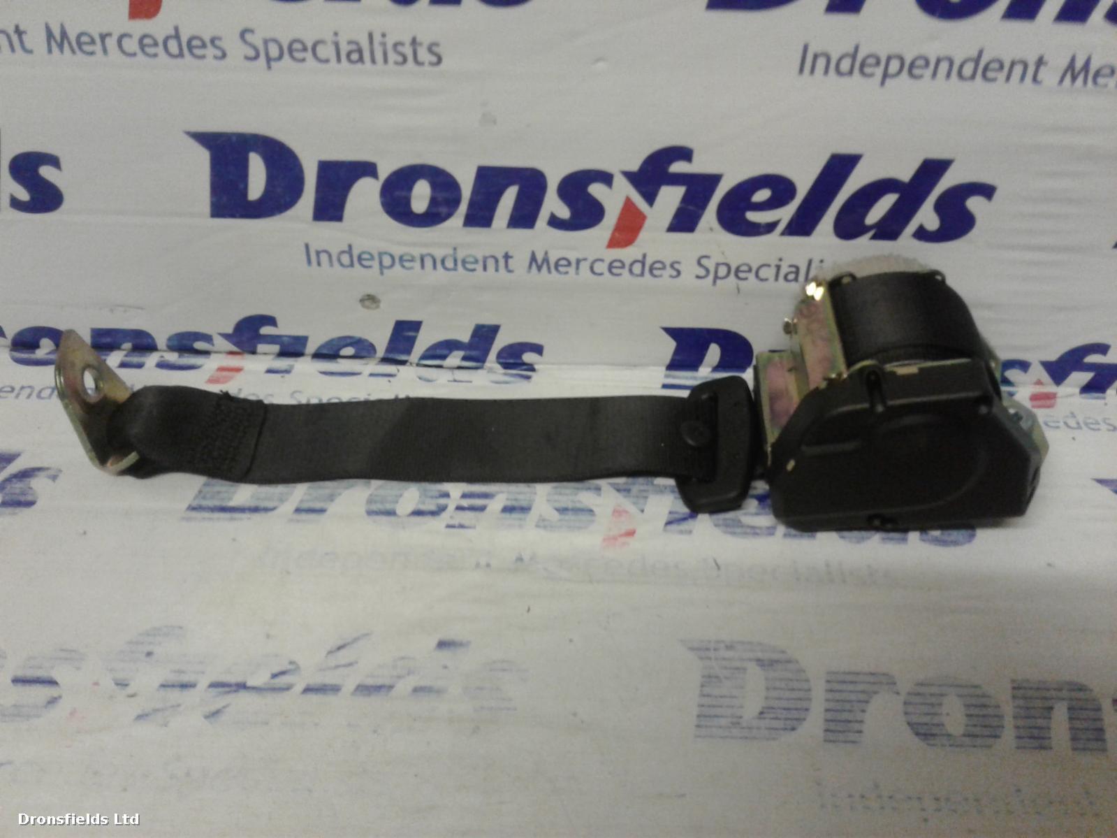 View Auto part Seat Belt Mercedes C Class 2004