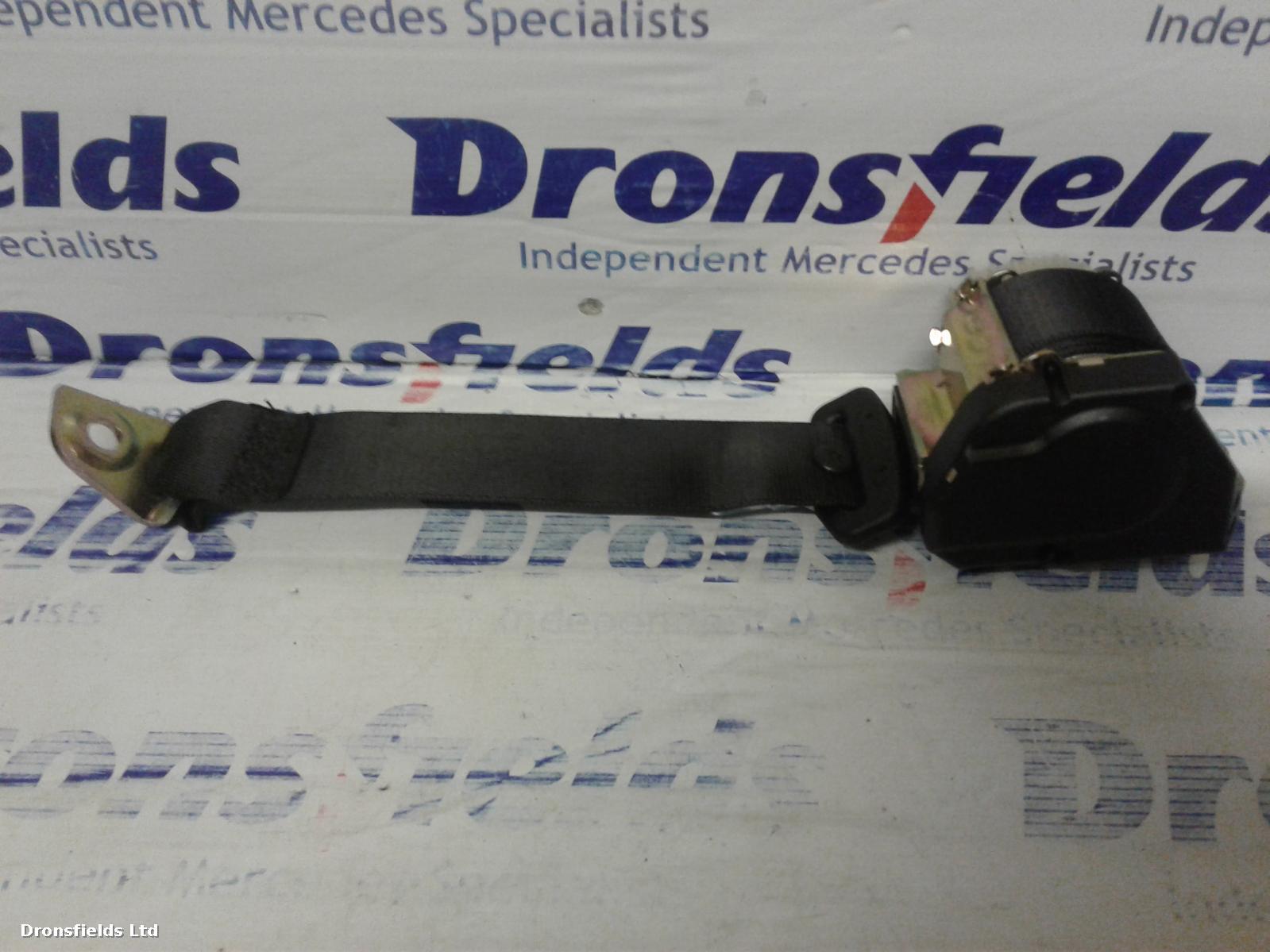 View Auto part Seat Belt Mercedes C Class 2004