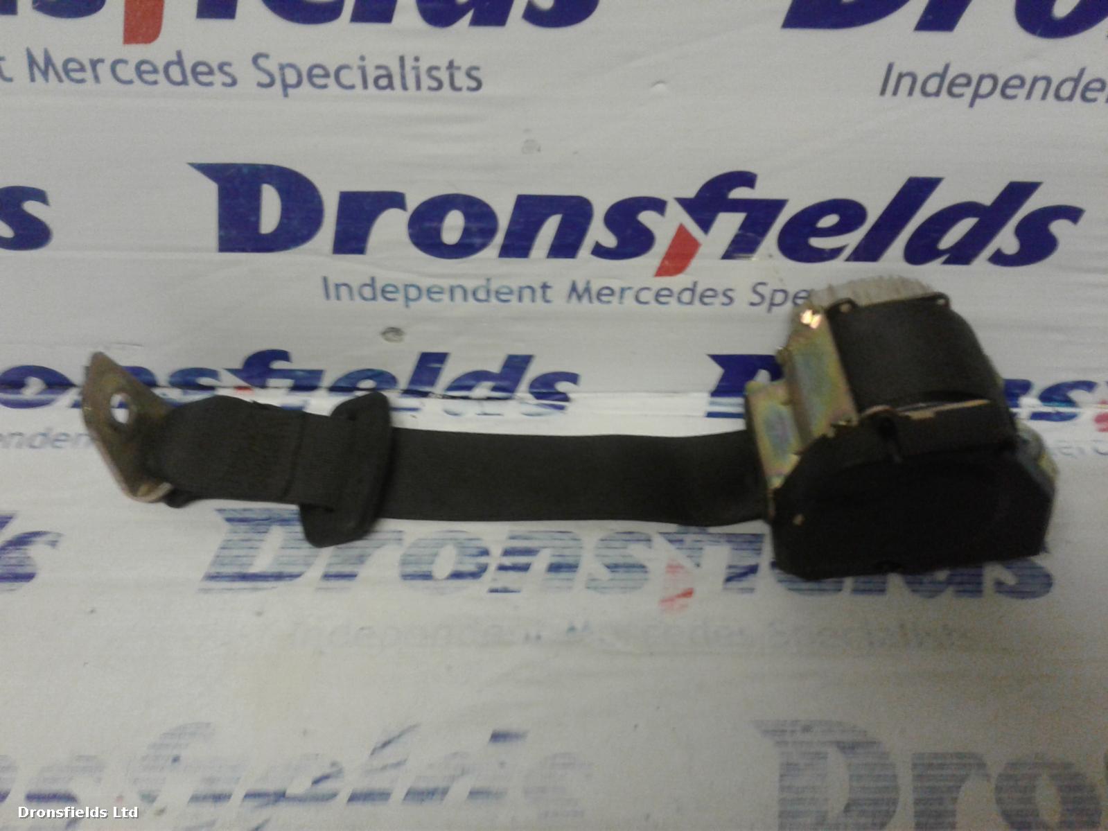 View Auto part Seat Belt Mercedes C Class 2004