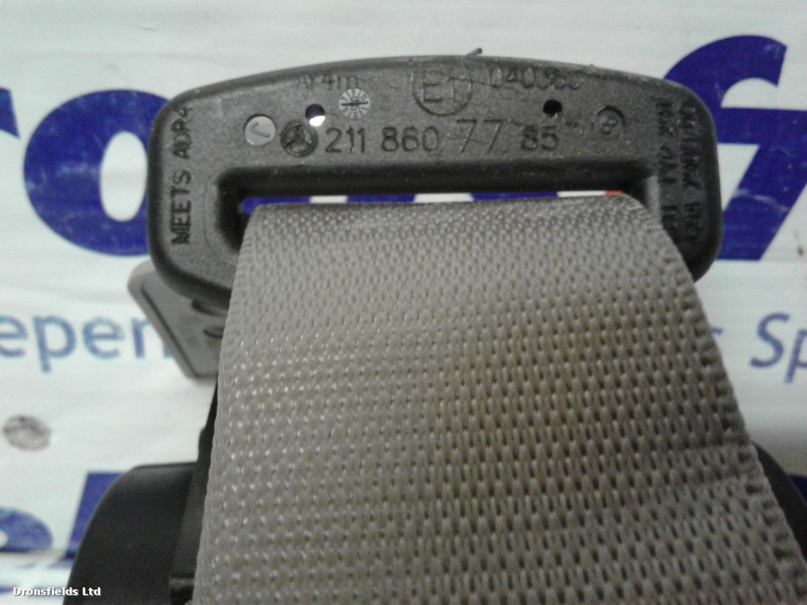 View Auto part Seat Belt Mercedes E Class 2004