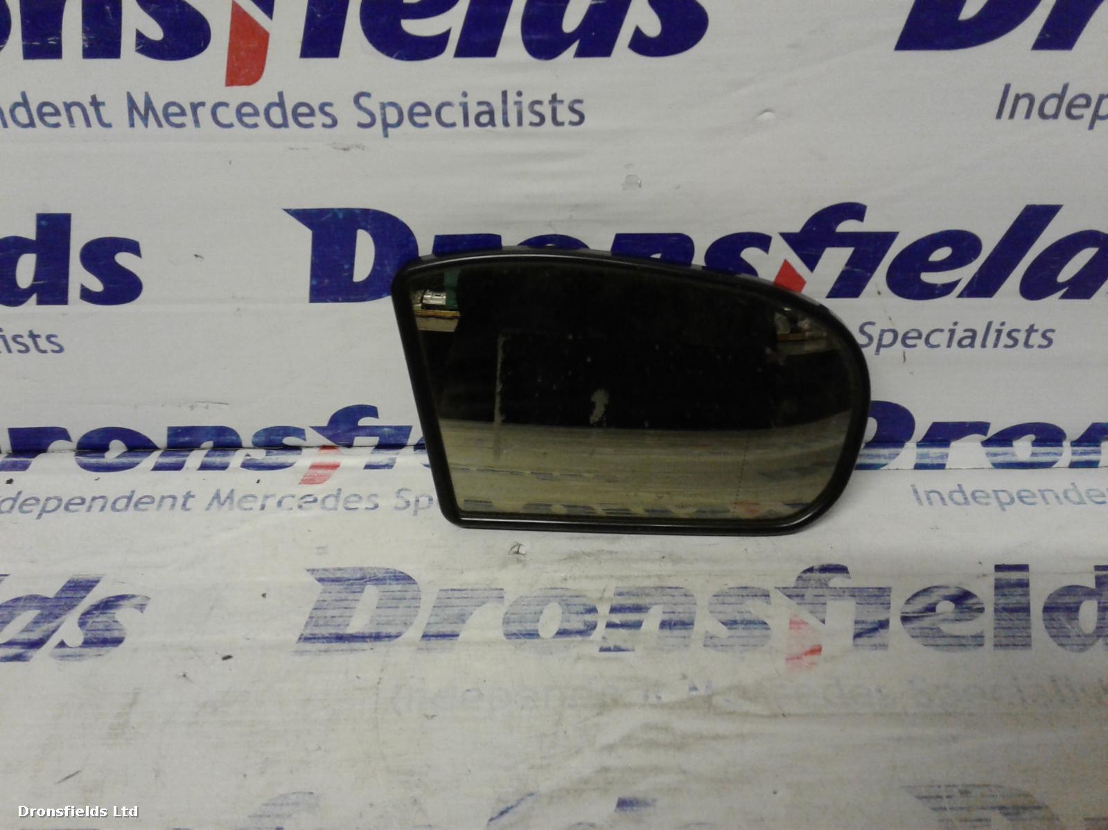 View Auto part R Door Mirror Mercedes C Class 2006