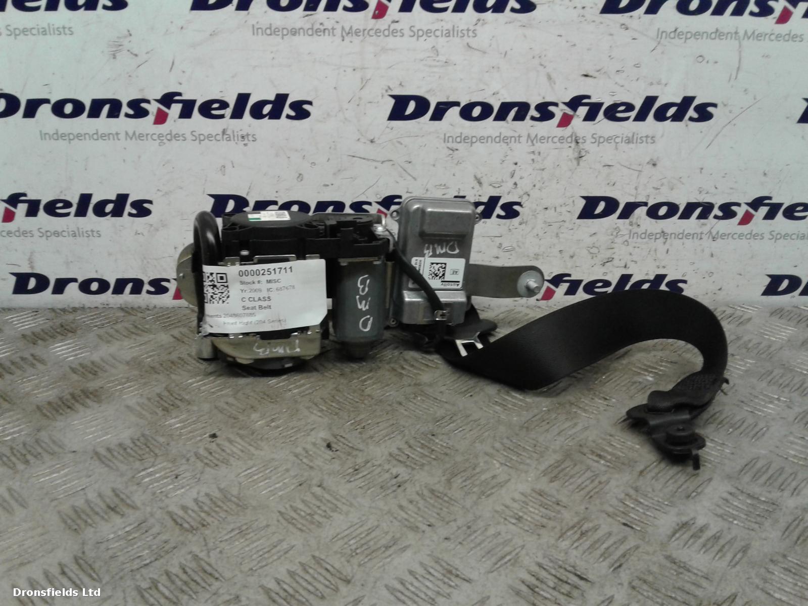 View Auto part Seat Belt Mercedes C Class 2009