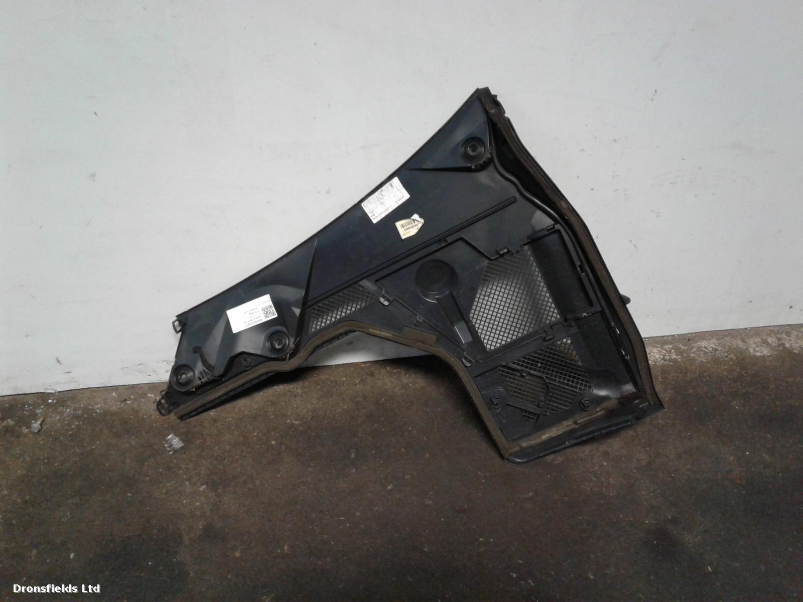 View Auto part Engine Cover Mercedes C Class 2014