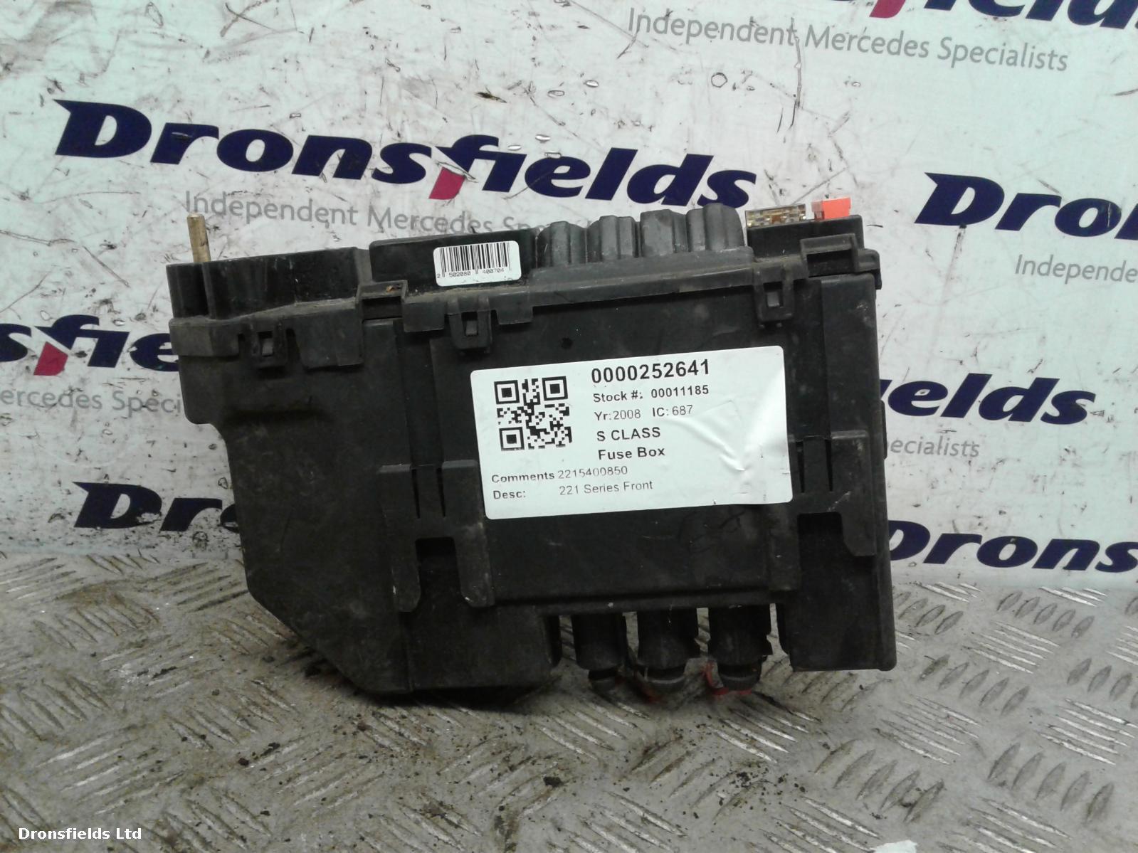 View Auto part Fuse Box Mercedes S Class 2008