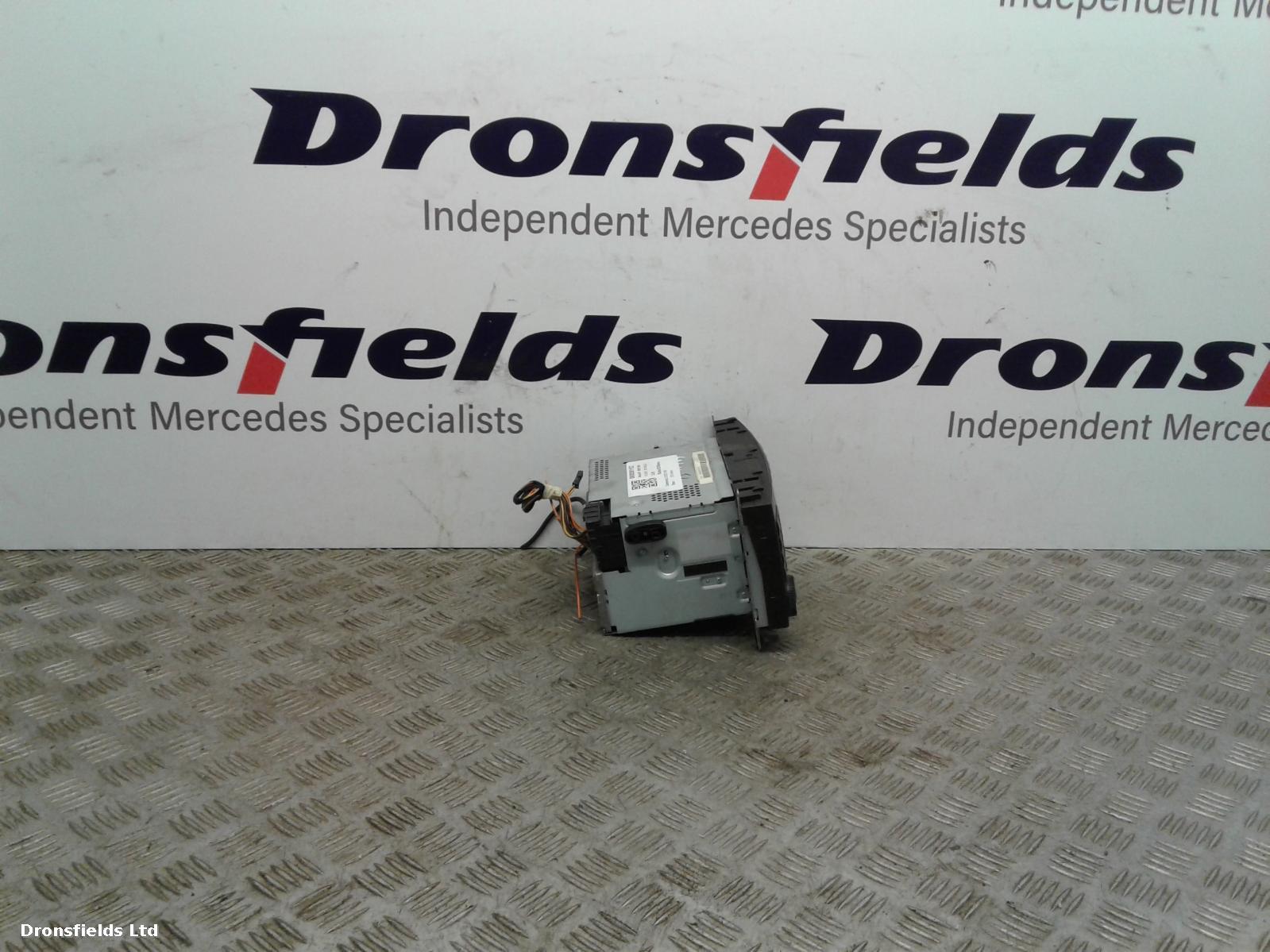 View Auto part A/V Equipment Mercedes Clk 2004
