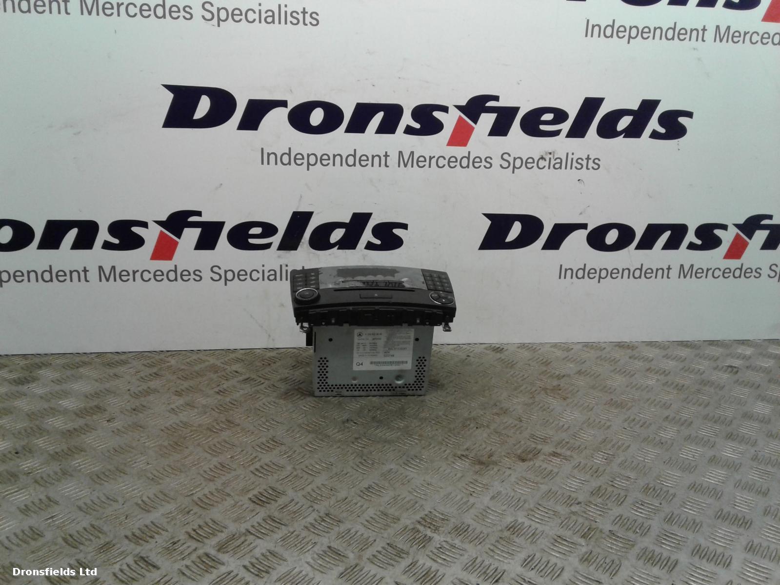 View Auto part A/V Equipment Mercedes Clk 2004