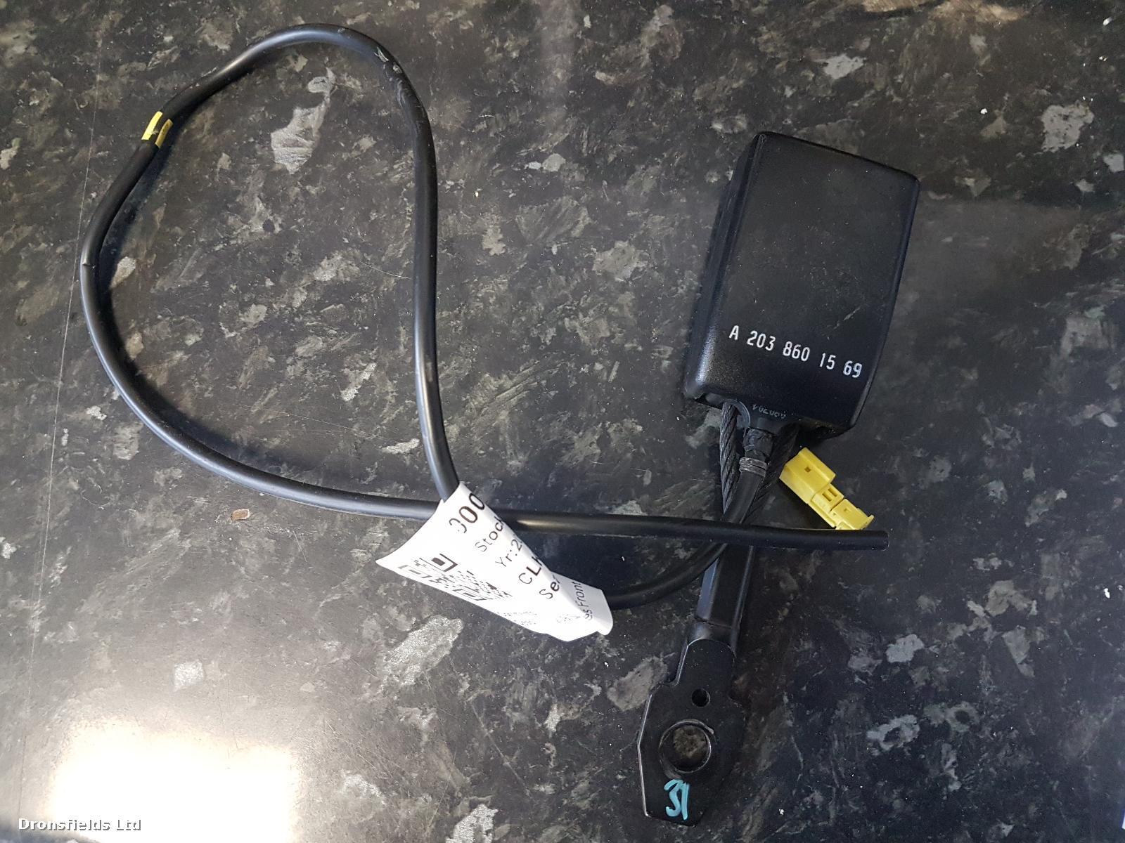 View Auto part Seat Belt Mercedes Clk 2004