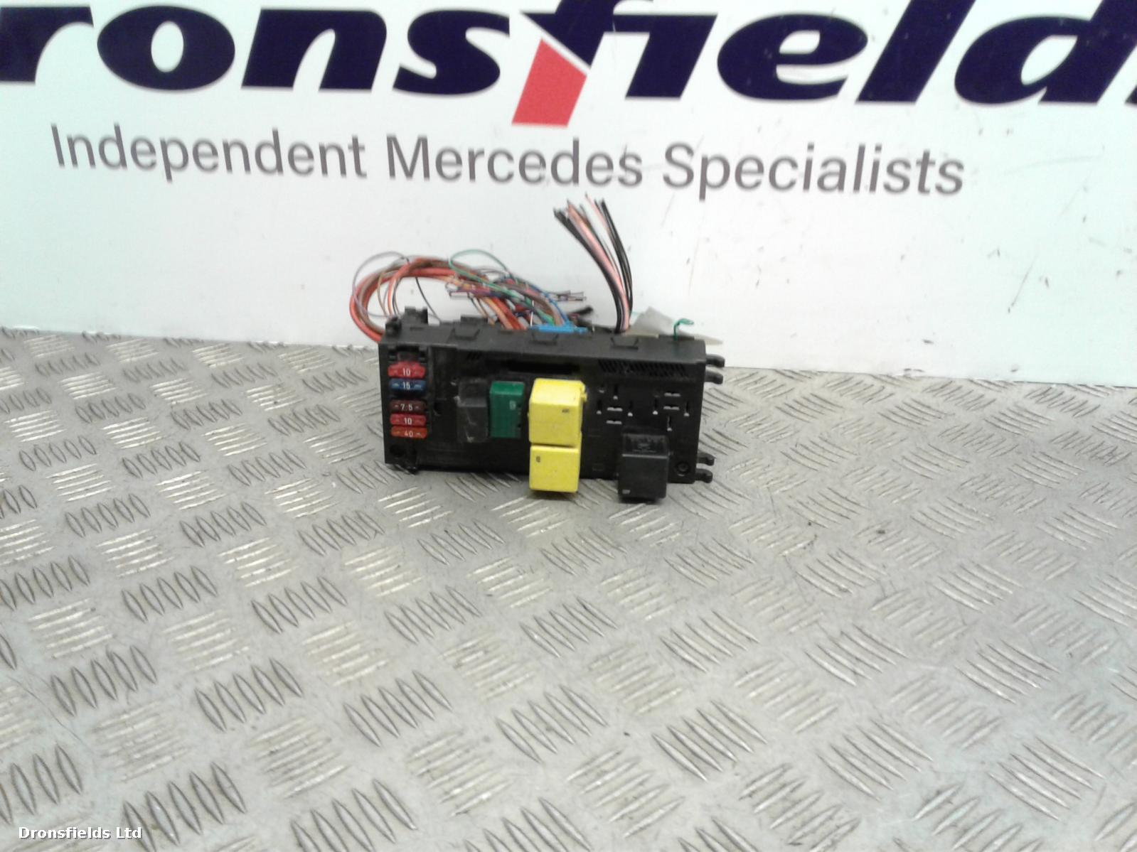 View Auto part Fuse Box Mercedes Clk 1999