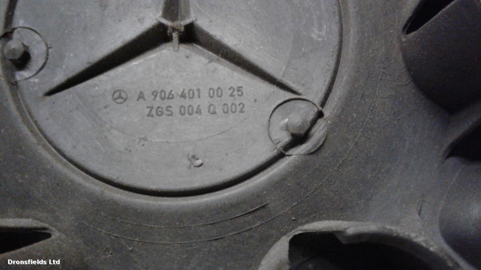 View Auto part Wheel Cover/Hub Cap Mercedes Sprinter 2019