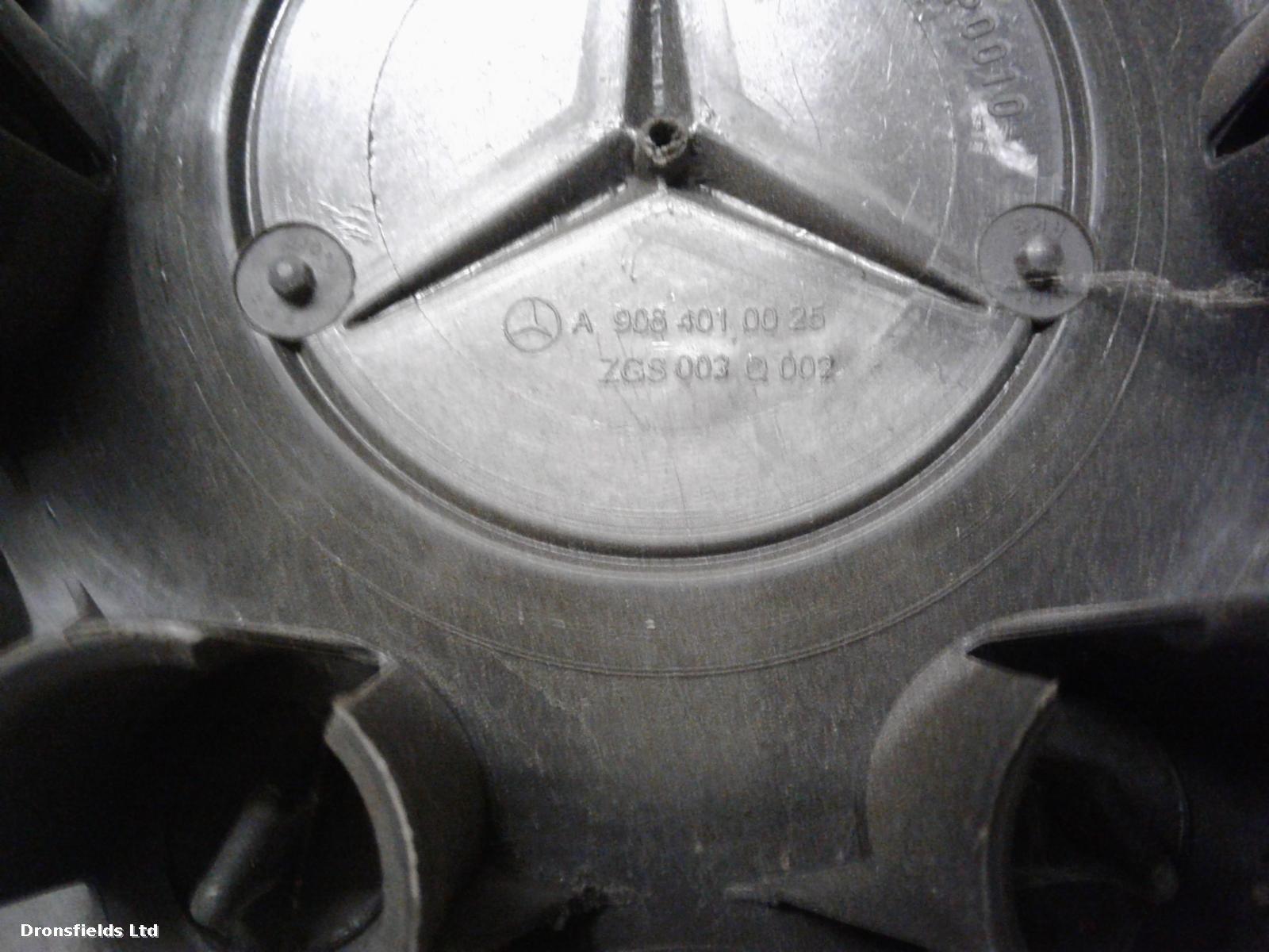 View Auto part Wheel Cover/Hub Cap Mercedes Sprinter 2019