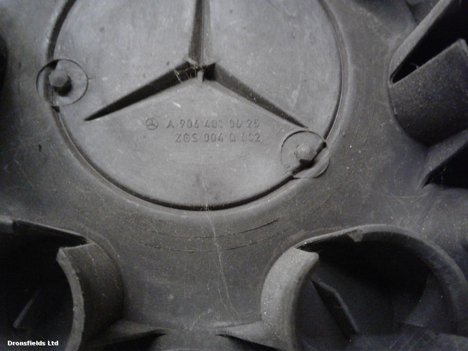 View Auto part Wheel Cover/Hub Cap Mercedes Sprinter 2019