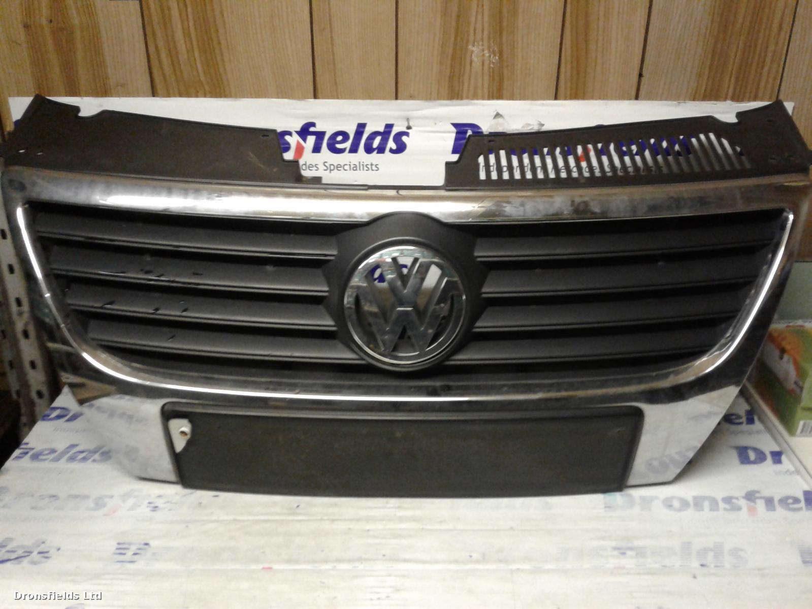 View Auto part Grille Volkswagen Passat 2007