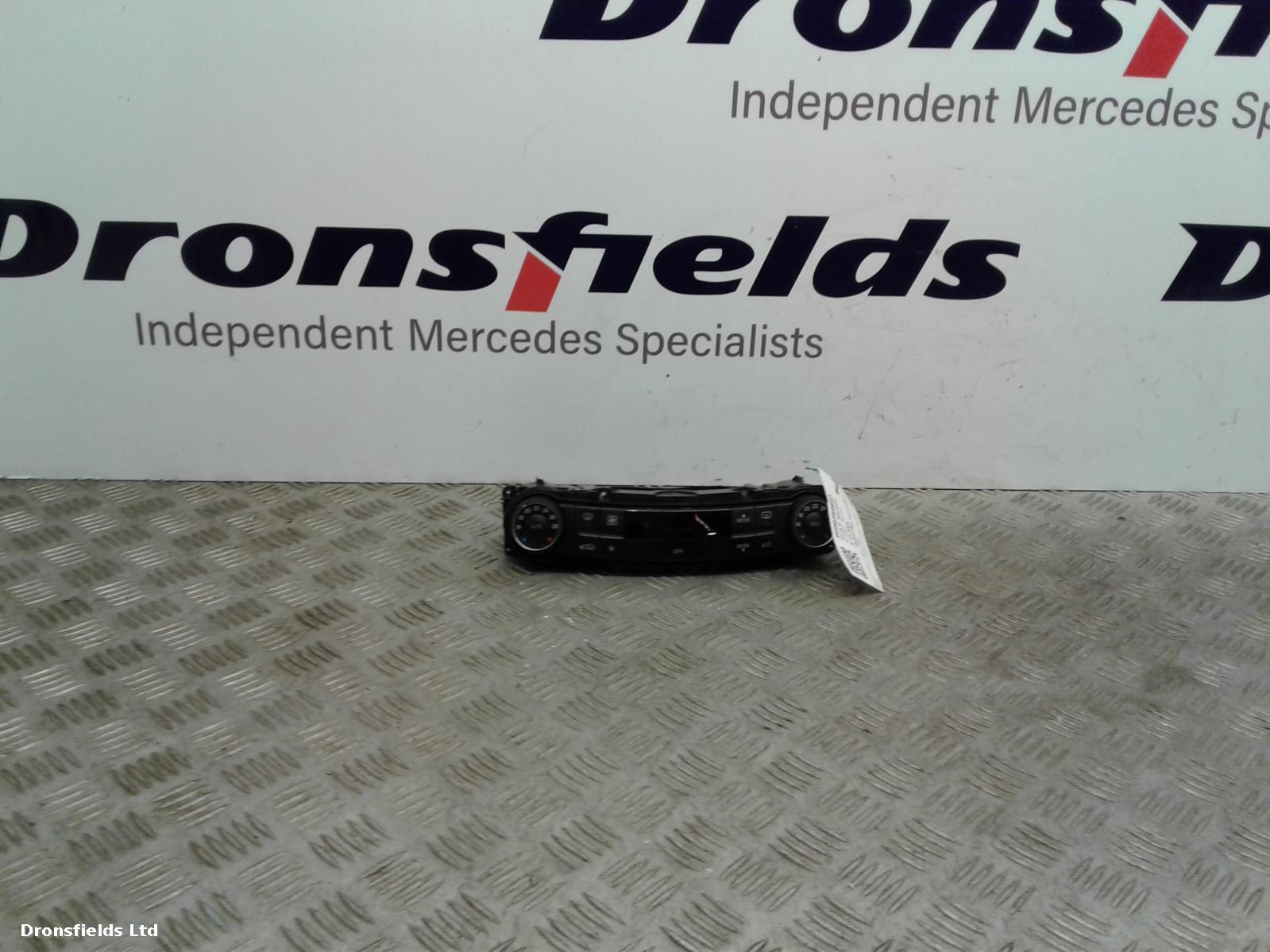 View Auto part Heater/AC Controller Mercedes E Class 2007