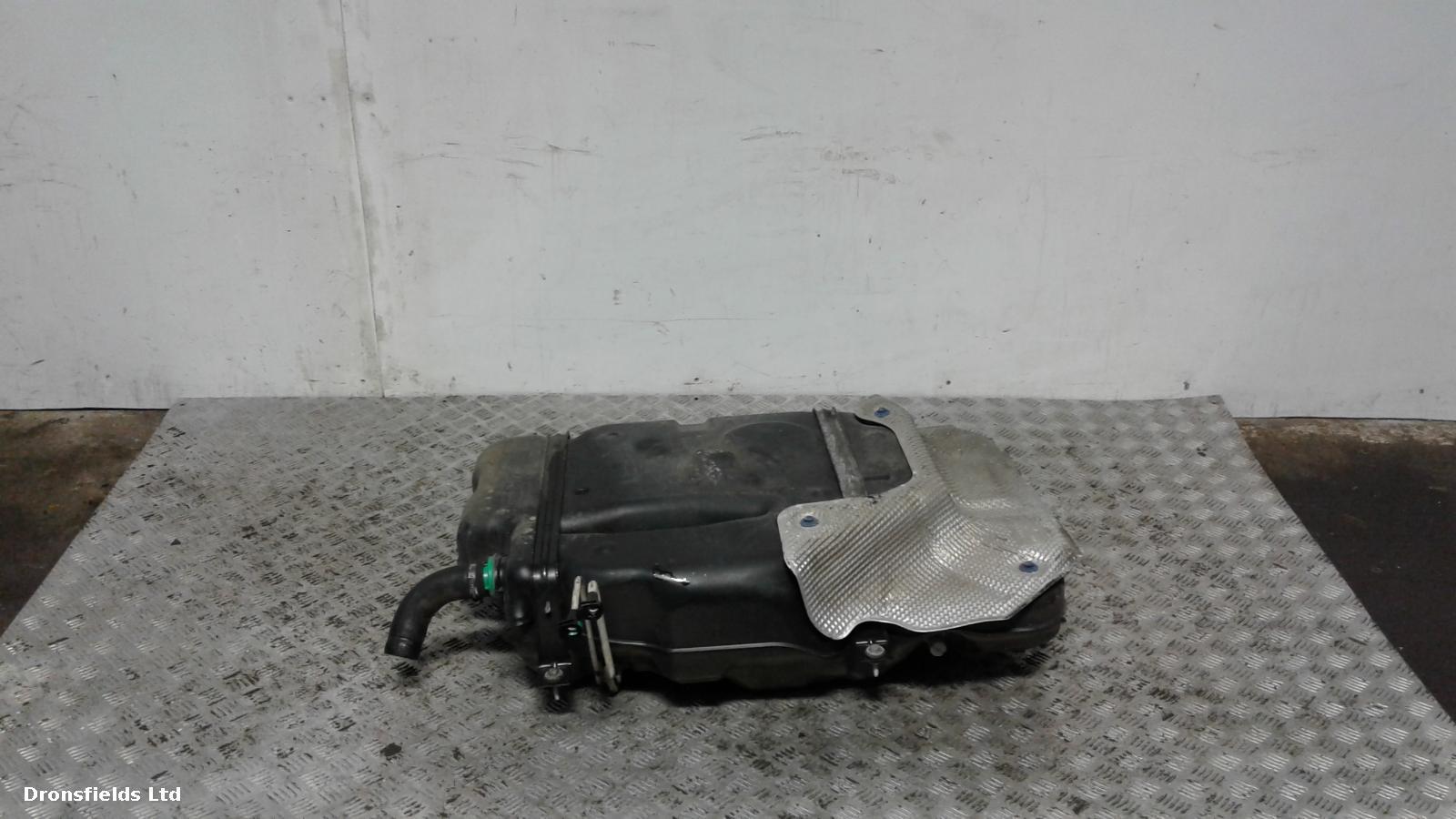 View Auto part Fuel Tank Mercedes A Class 2015