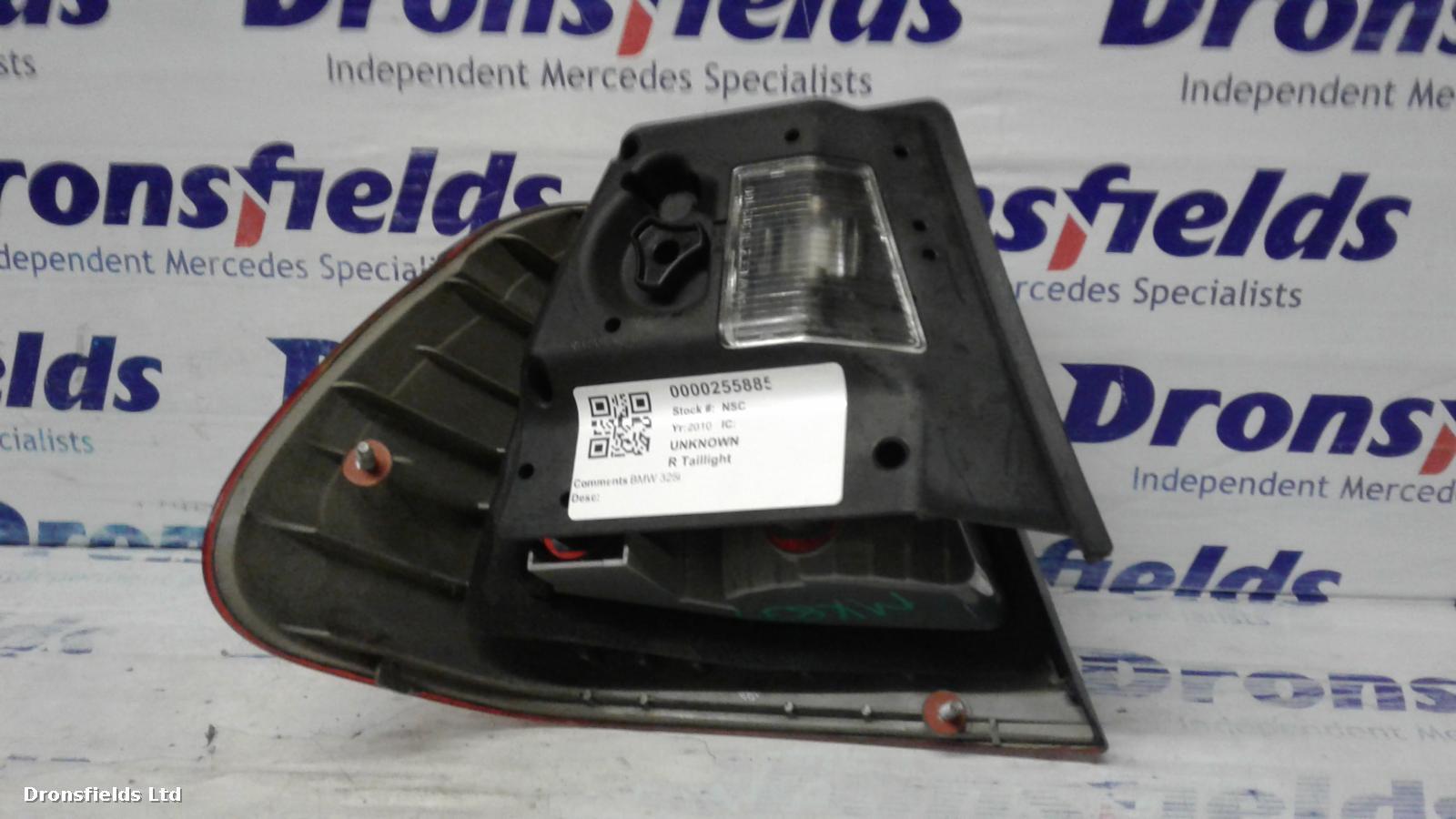 View Auto part R Taillight Bmw 3 Series 2003