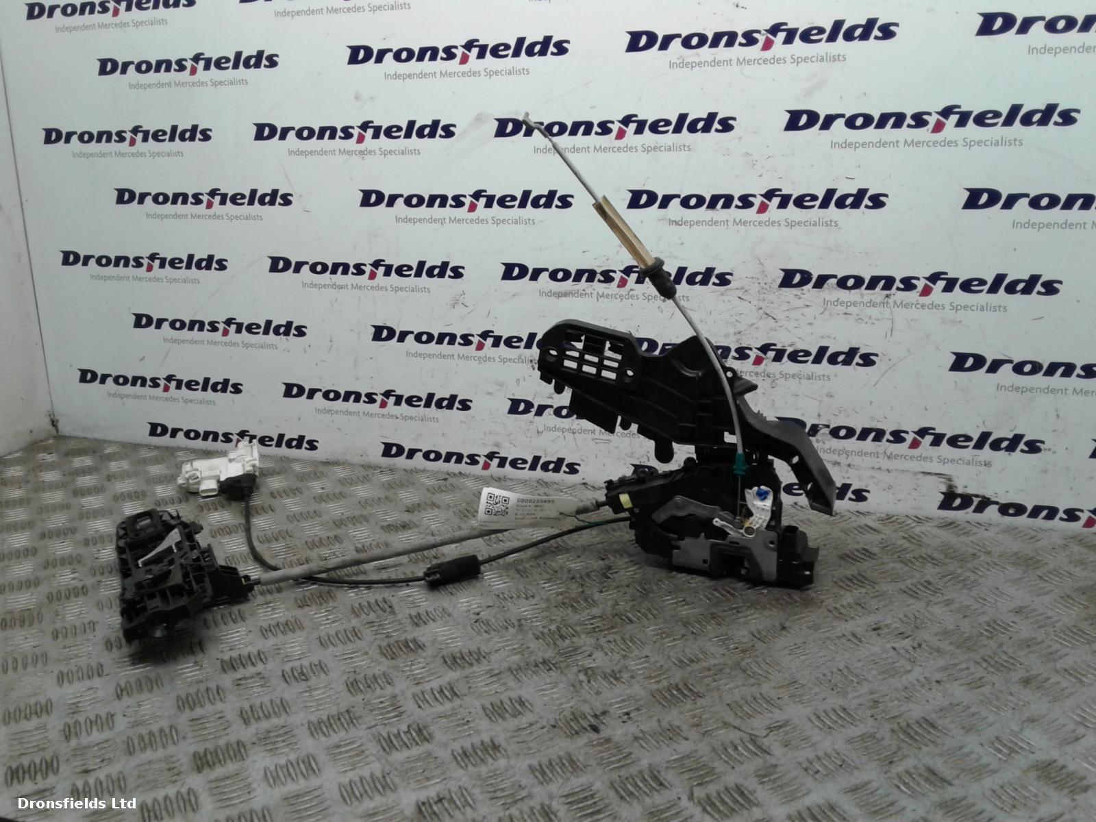 View Auto part Door Lock Assembly Mercedes E Class 2016