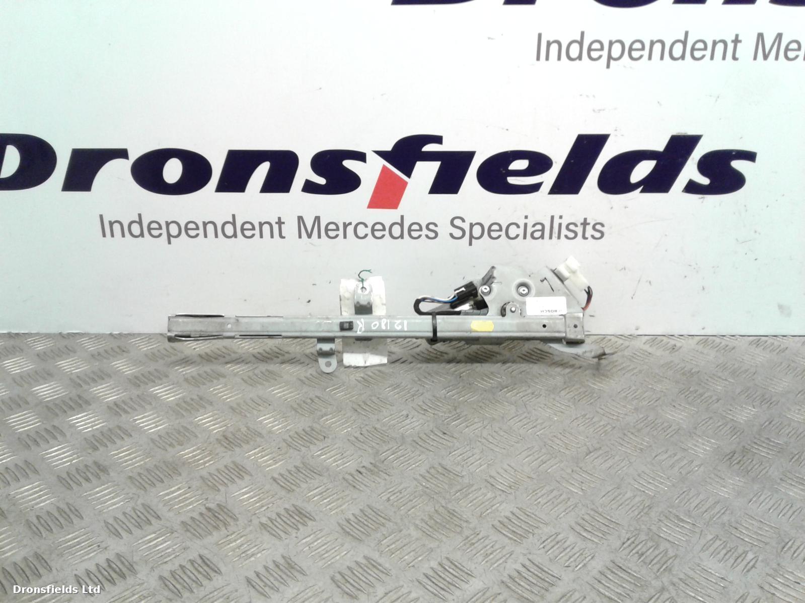 View Auto part Seat Belt Motor Mercedes Clk 2005