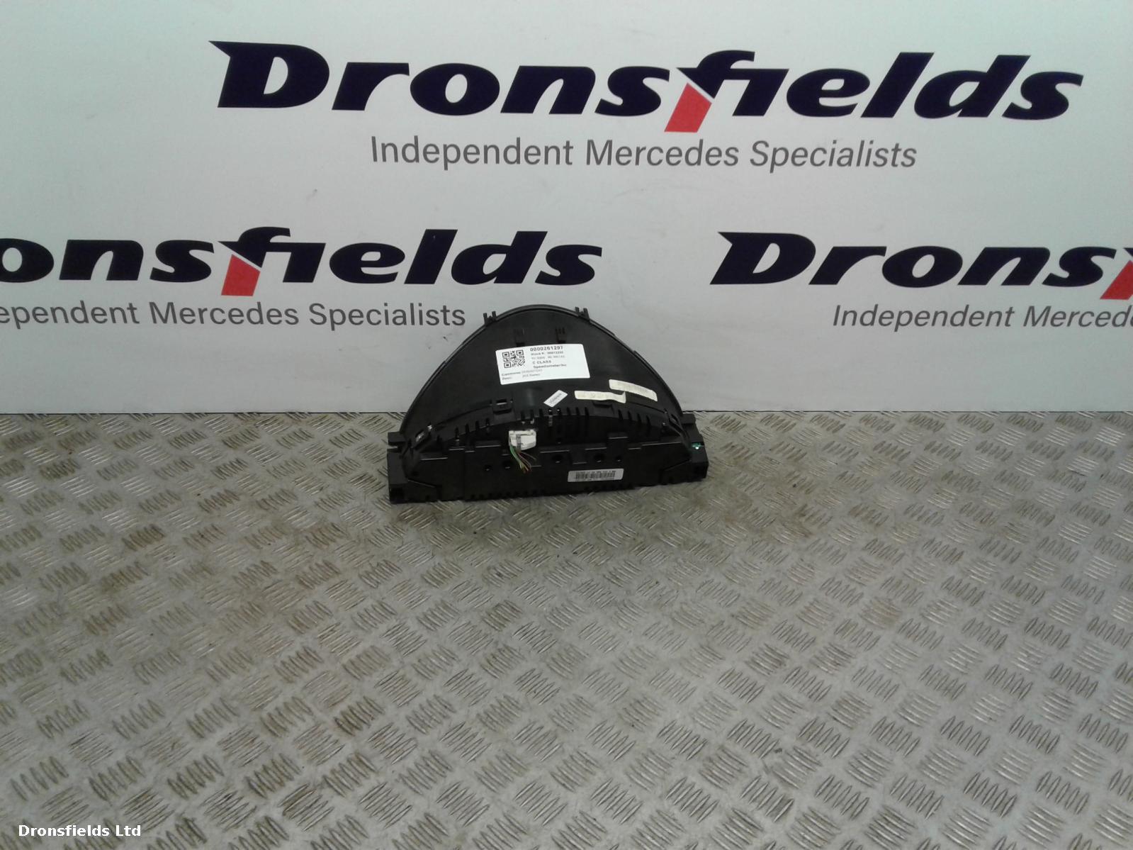 View Auto part Speedometer Mercedes C Class 2006