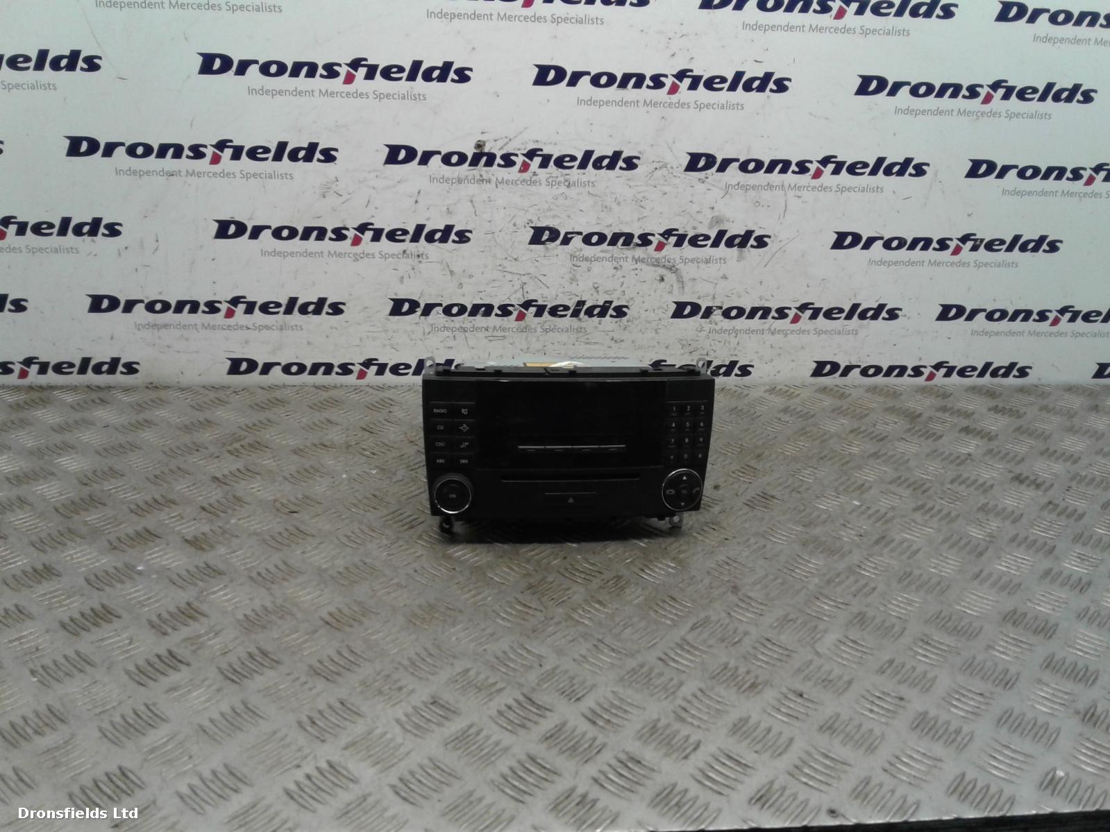 View Auto part A/V Equipment Mercedes Clk 2005