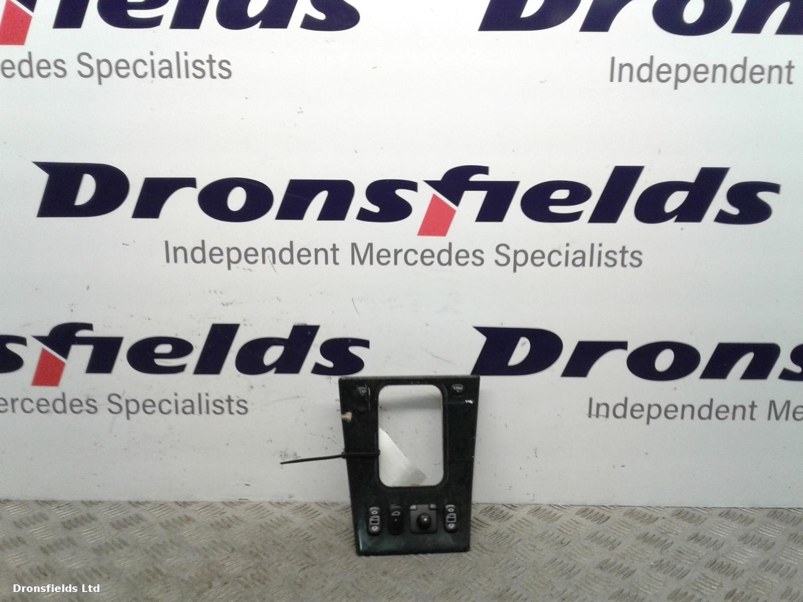View Auto part Elect. Window Switch Mercedes Clk 2001