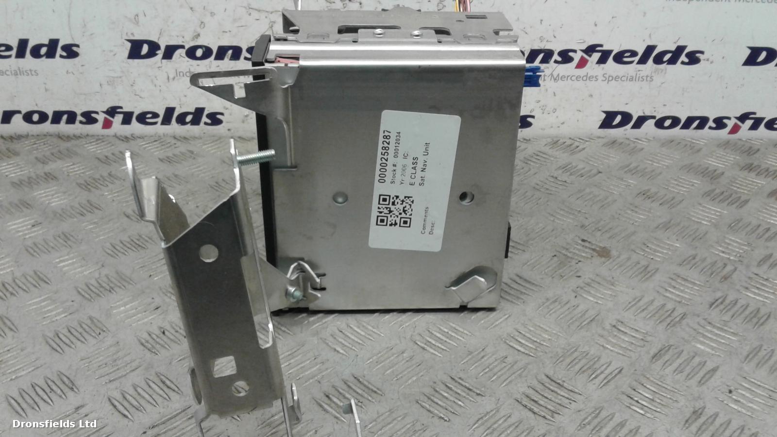 View Auto part Sat Nav Unit Mercedes E Class 2006