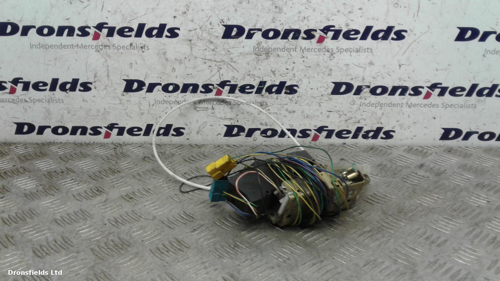 View Auto part Door Lock Assembly Mercedes Sprinter 2003