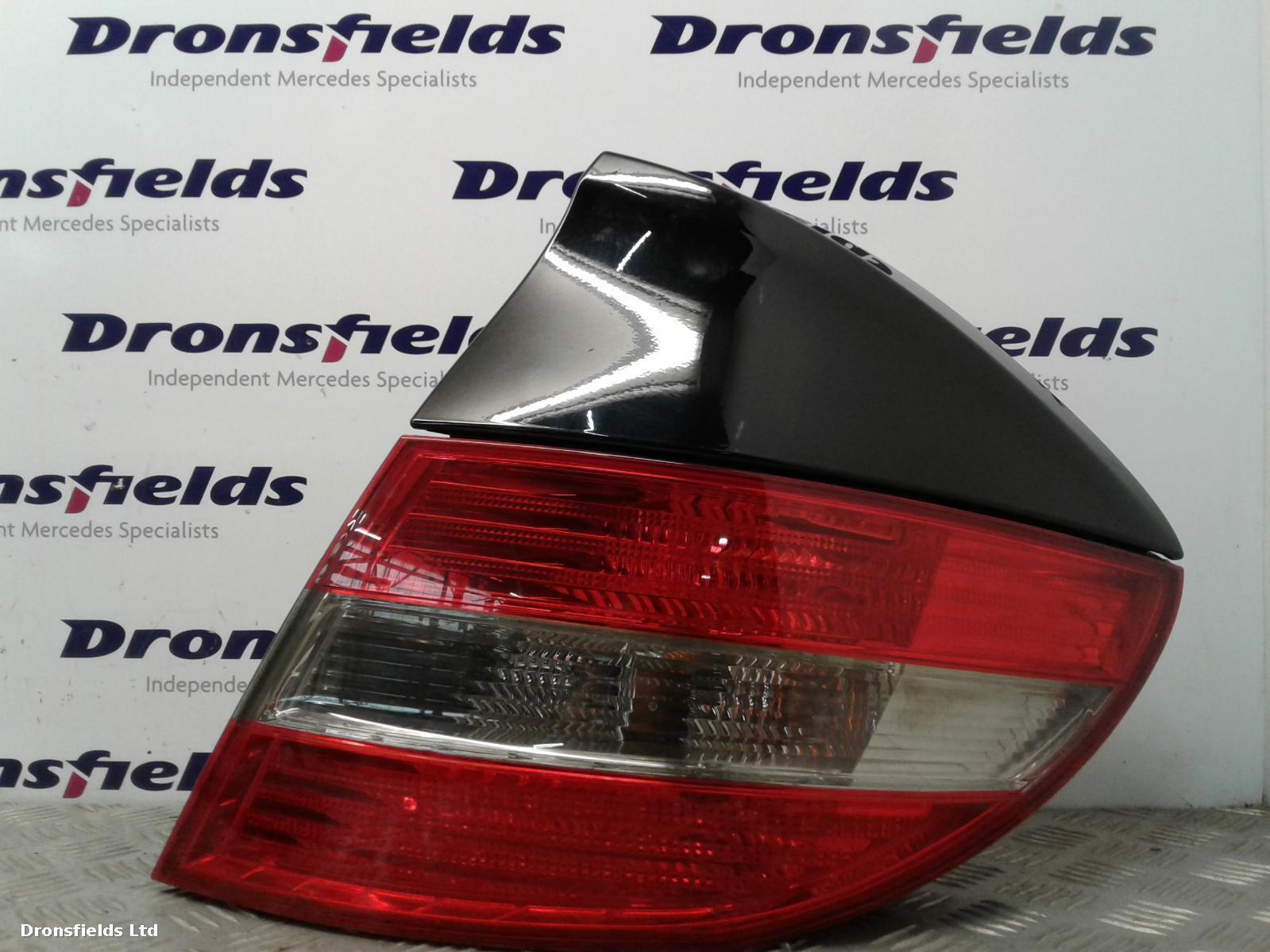 View Auto part R Taillight Mercedes C Class 2008