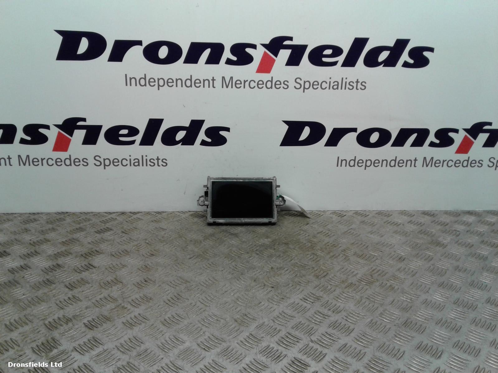 View Auto part Radio Display Mercedes E Class 2009