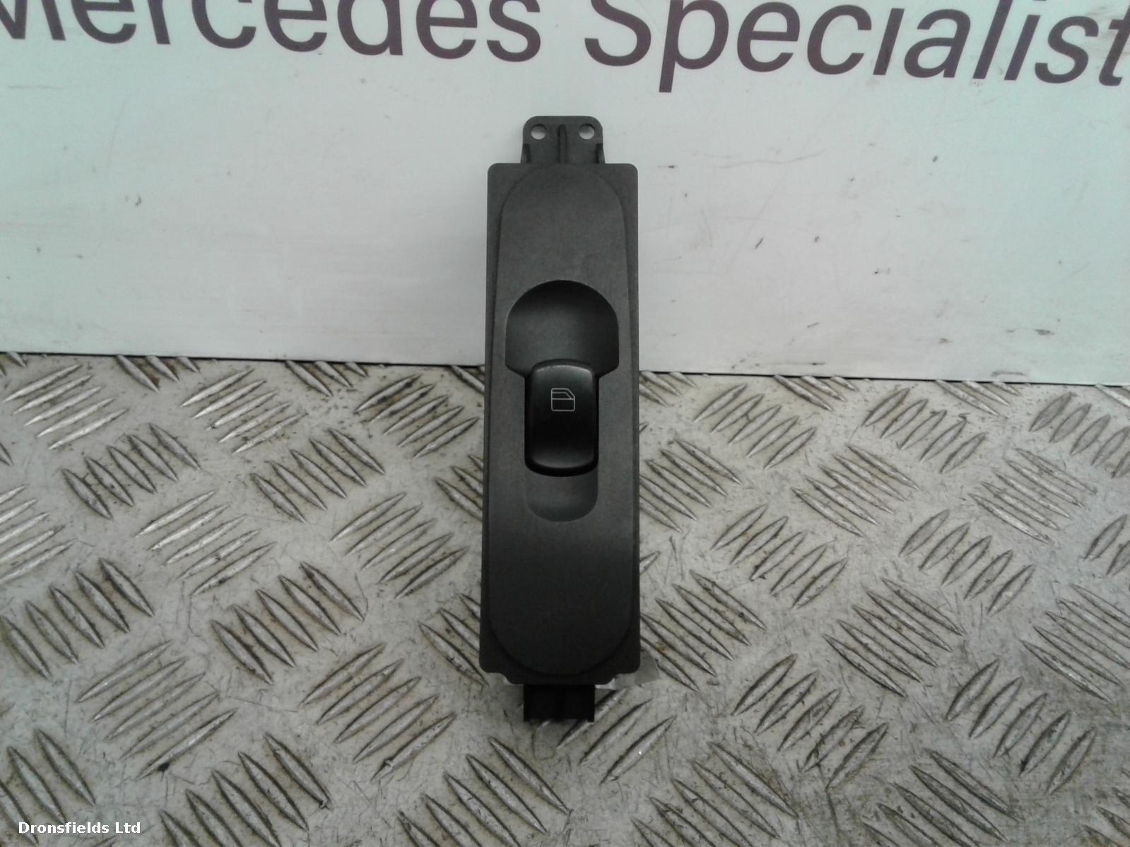 View Auto part Elect. Window Switch Mercedes Sprinter 2015