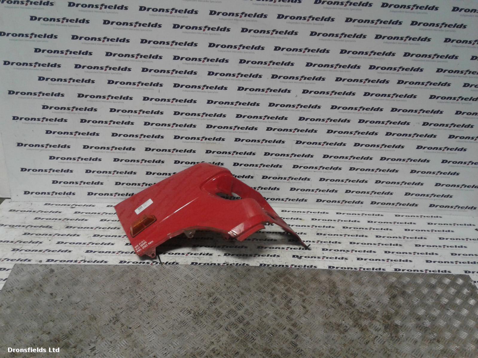 View Auto part R Wing Mercedes Vario 2010