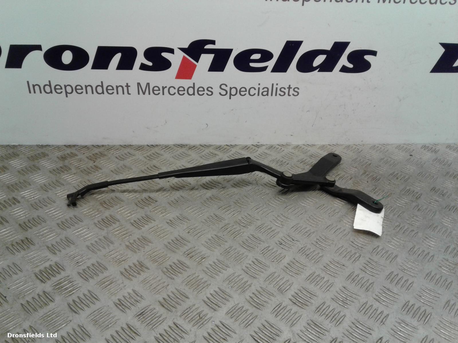 View Auto part Wiper Arm Mercedes E Class 2011