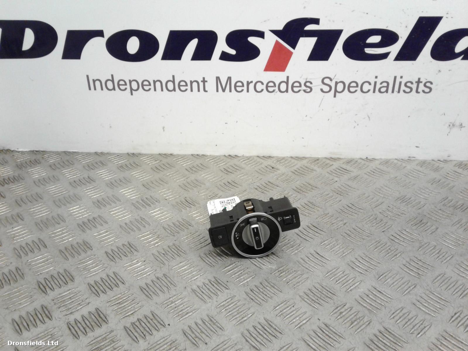 View Auto part Headlight Switch Mercedes C Class 2013