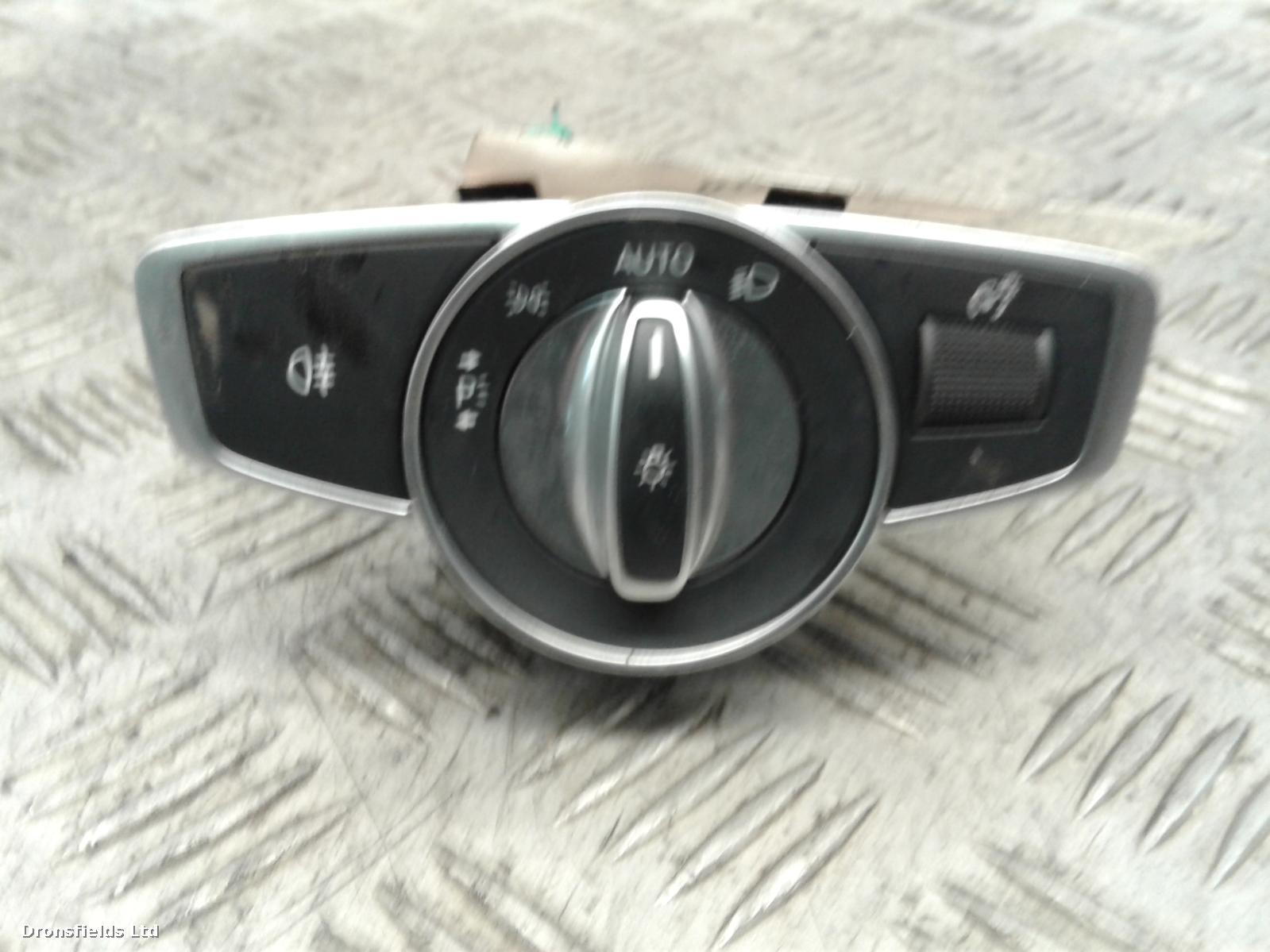View Auto part Headlight Switch Mercedes C Class 2017