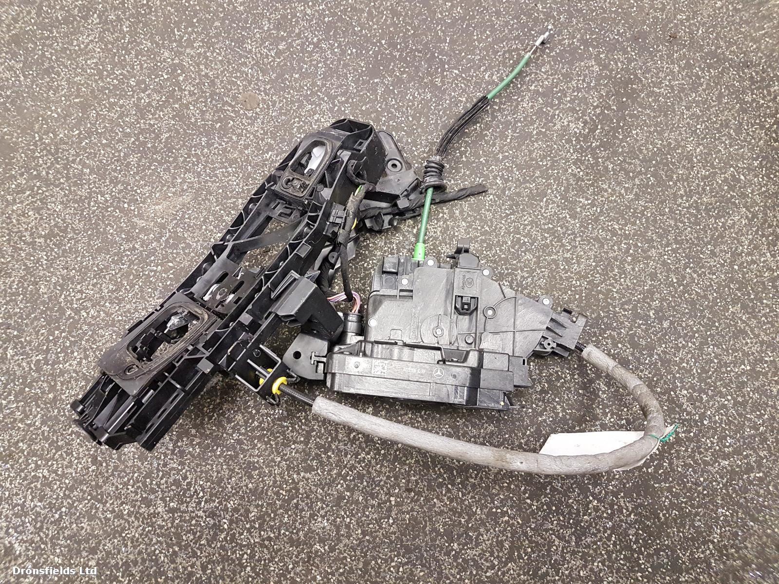 View Auto part Door Lock Assembly Mercedes C Class 2017