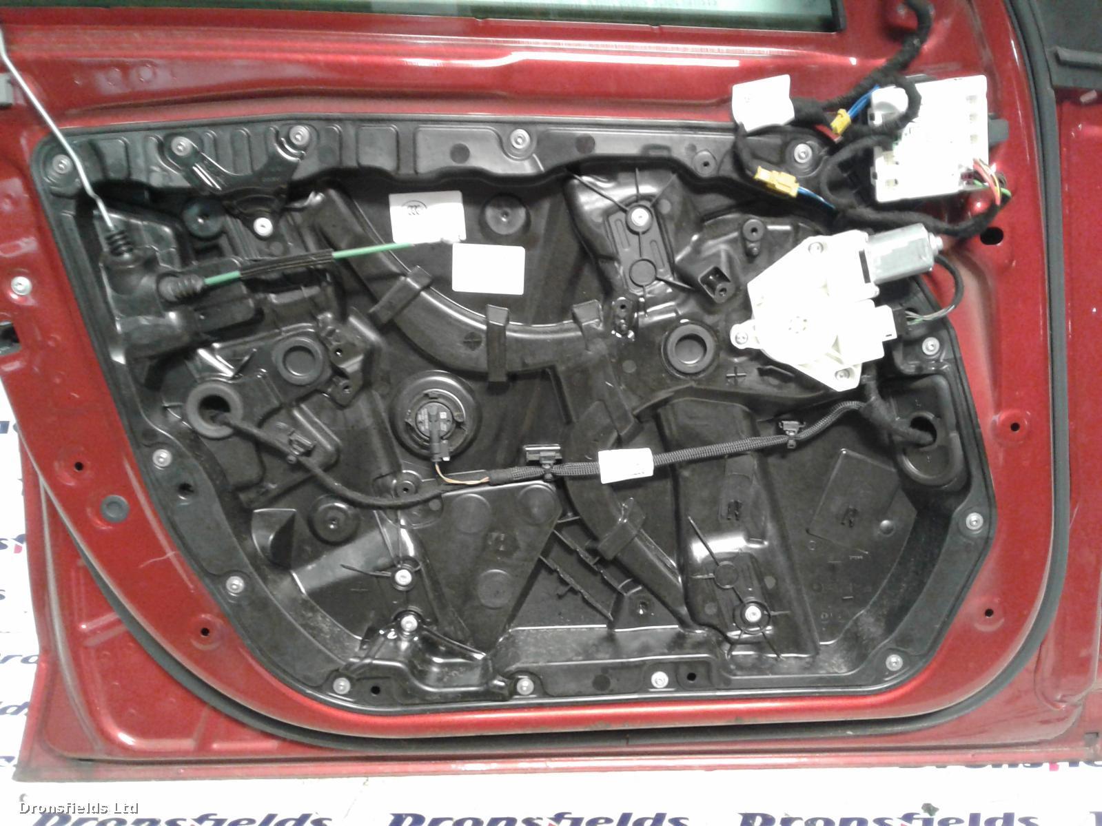 View Auto part LF Window Regulator Mercedes C Class 2017