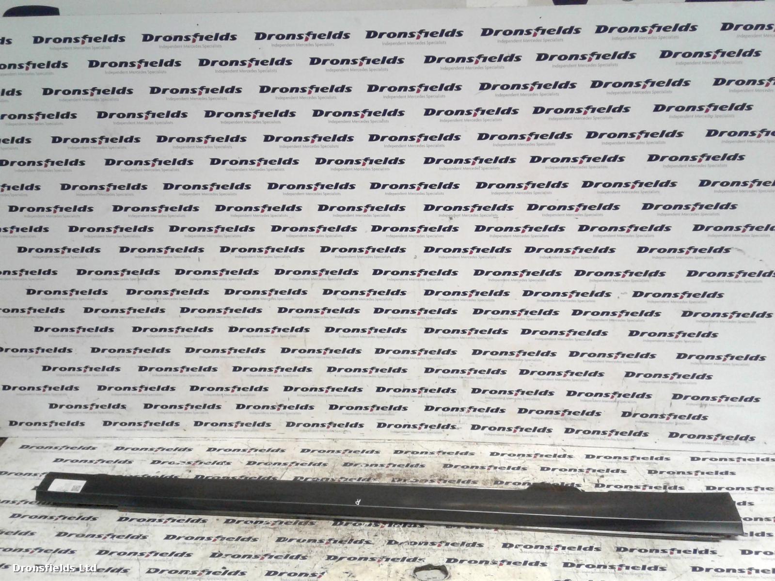 View Auto part Side Skirt Mercedes E Class 2015