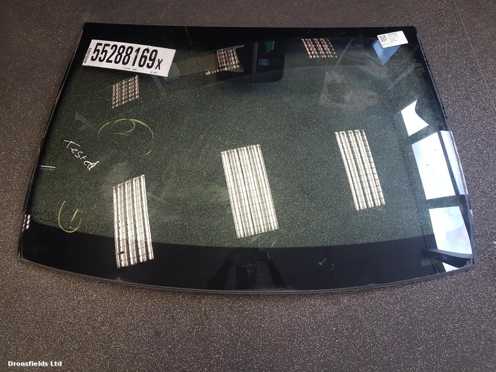 View Auto part Windscreen Mercedes C Class 2014