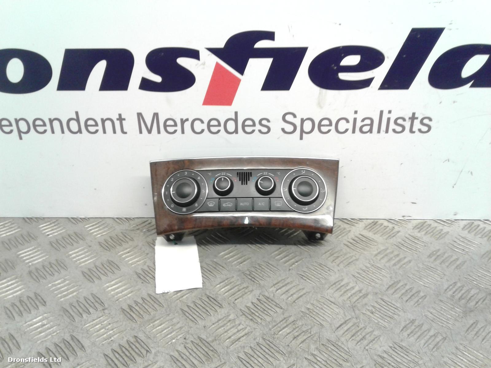 View Auto part Heater/AC Controller Mercedes C Class 2006