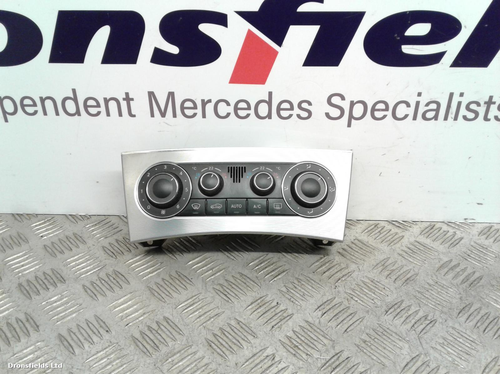View Auto part Heater/AC Controller Mercedes C Class 2006