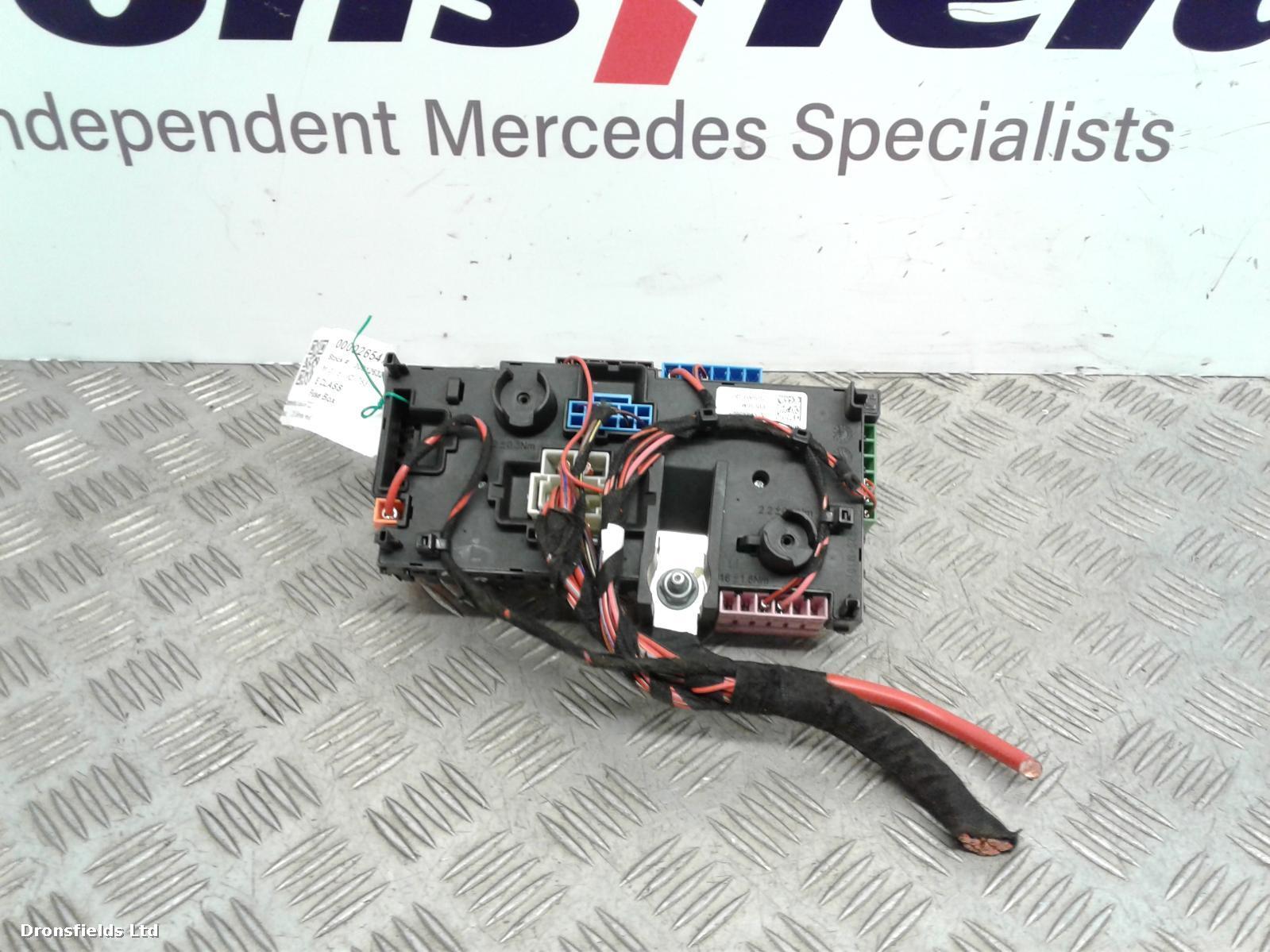 View Auto part Fuse Box Mercedes E Class 2018
