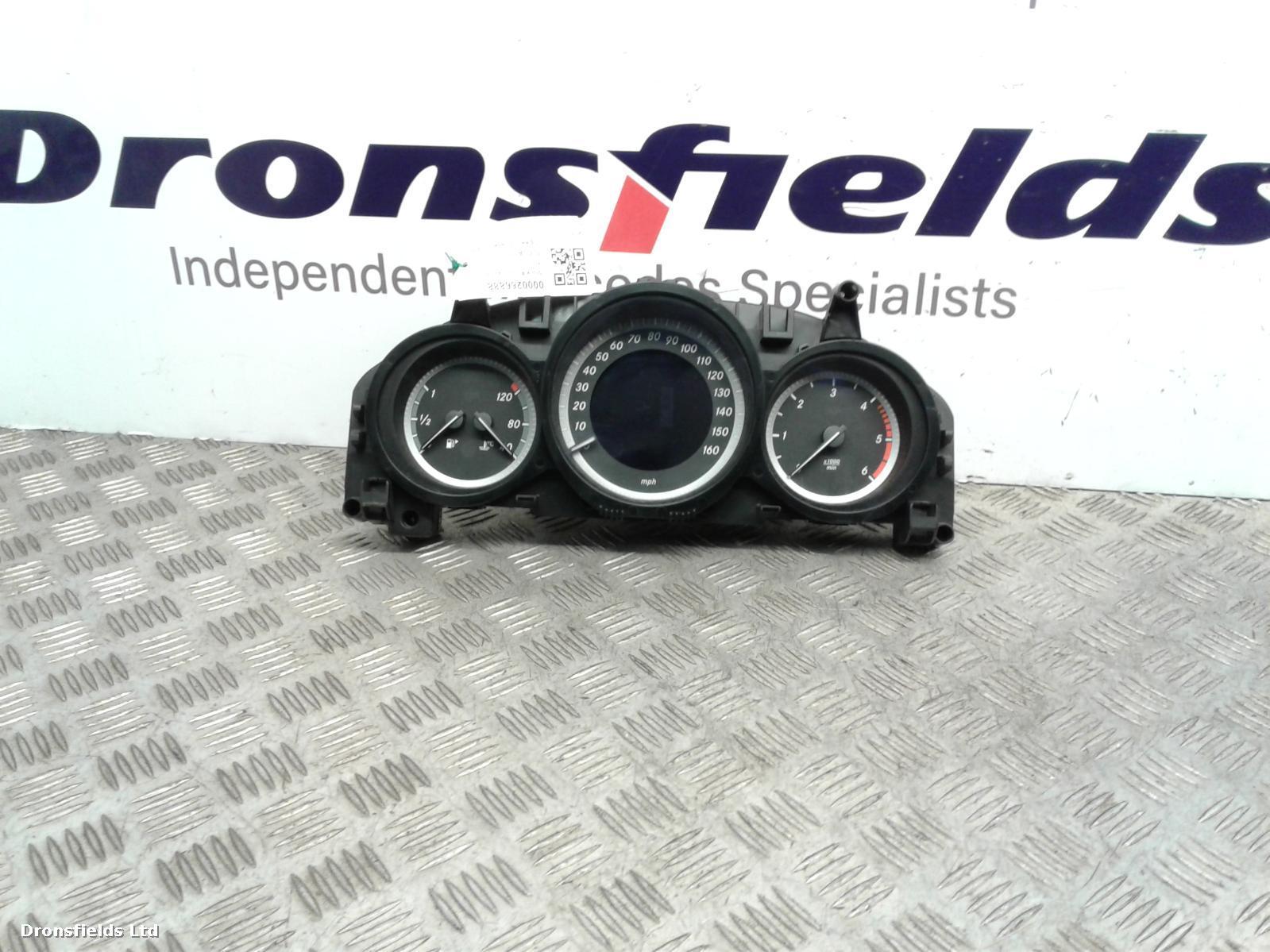 View Auto part Speedometer Mercedes C Class 2014