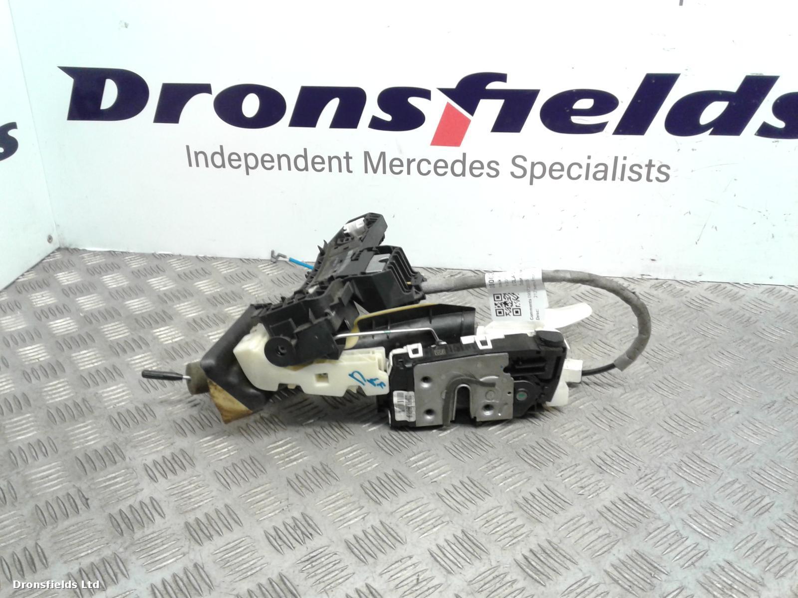 View Auto part Door Lock Assembly Mercedes E Class 2012