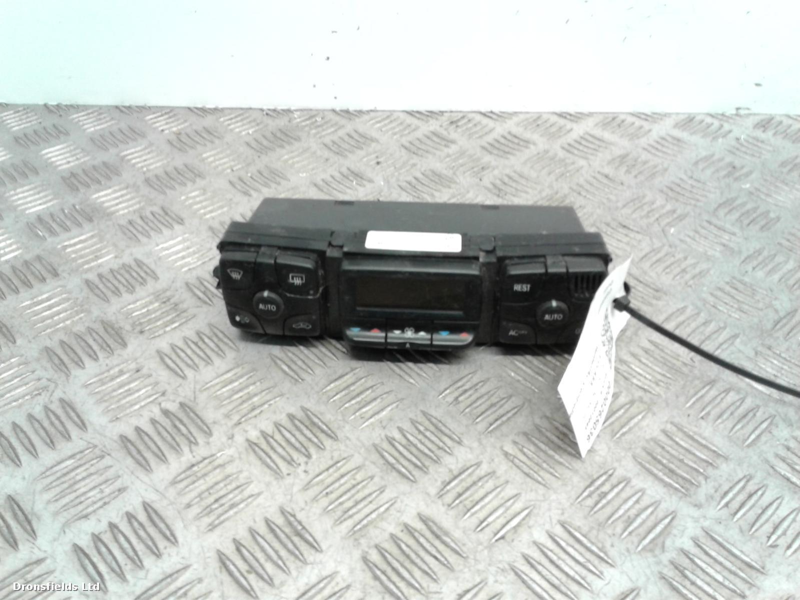 View Auto part Heater/AC Controller Mercedes S Class 2002